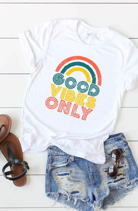 Graphic Tee- Good Vibes Only